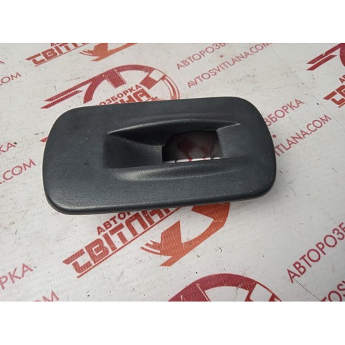 Корпус кнопок стеклоподъемника правой двери Opel Vivaro 2007-2014 91166524